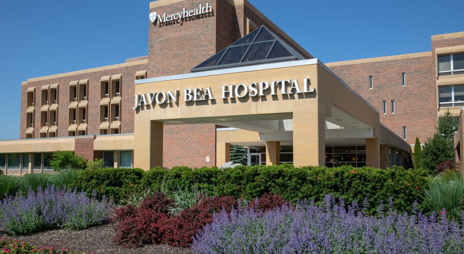 Image of the outside of Mercyhealth Javon Bea Hospital building